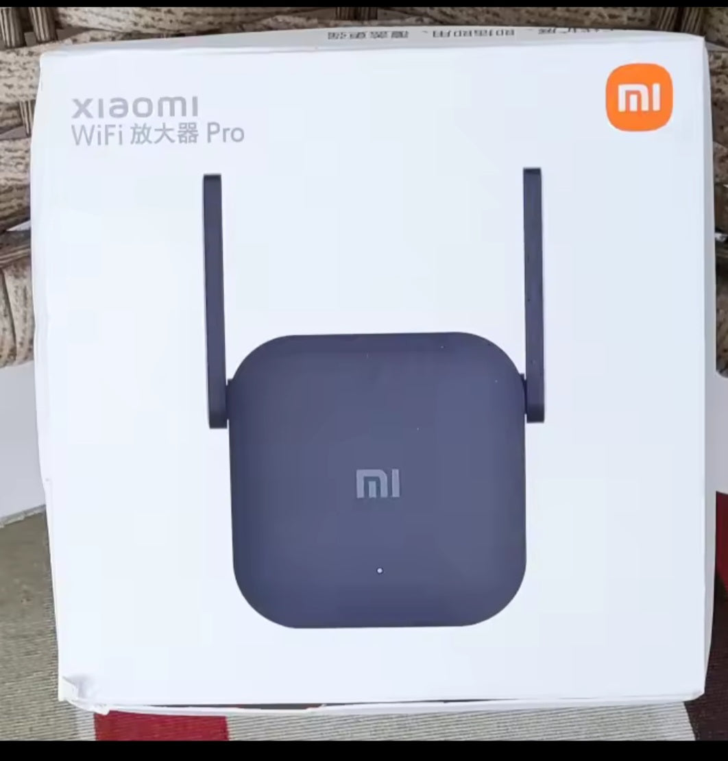 Xiaomi Repeater WiFi Pro Mi Amplifier Network Expander Router Power Extender Rotedor 300M 2.4G 2 Antenna for Router Home office.